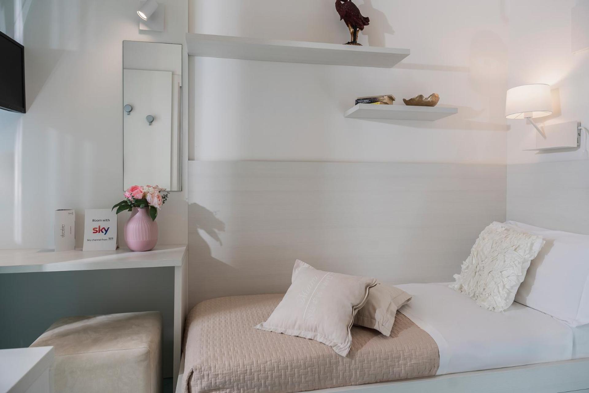 Hotel Ca' Bianca Riccione Dış mekan fotoğraf
